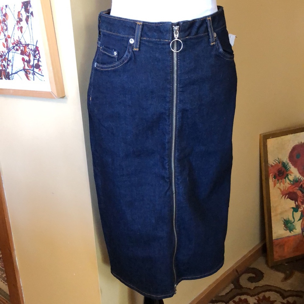 &DENIM size 8 Dark Blue Stretchy Denim Skirt $69 NEW